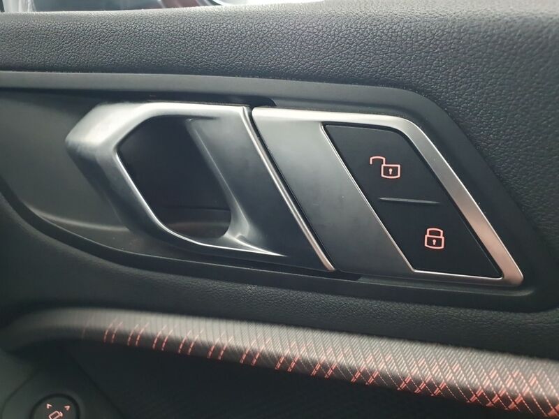 More views of BMW 1-Series