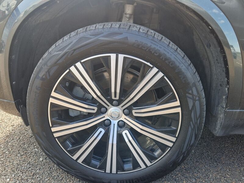 More views of Volvo XC90