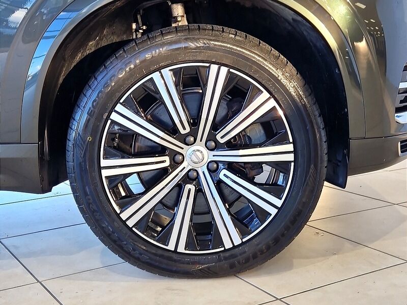 More views of Volvo XC90