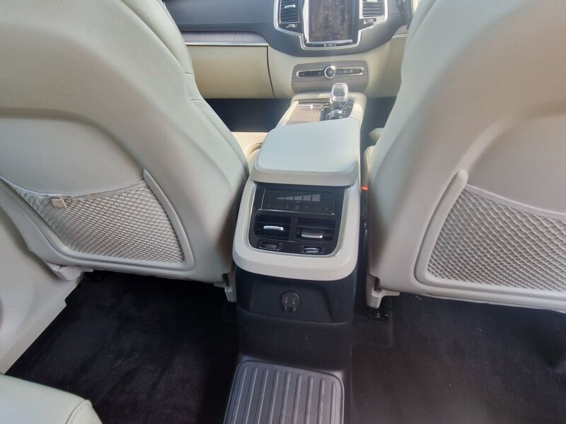 More views of Volvo XC90