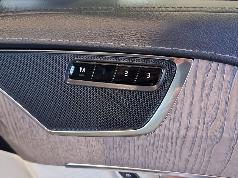 More views of Volvo XC90