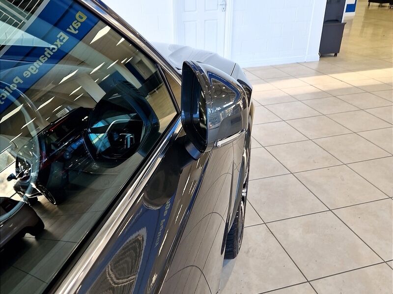 More views of Volvo XC90