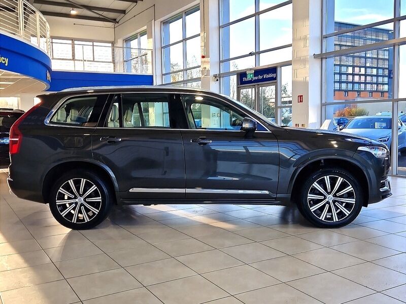 More views of Volvo XC90