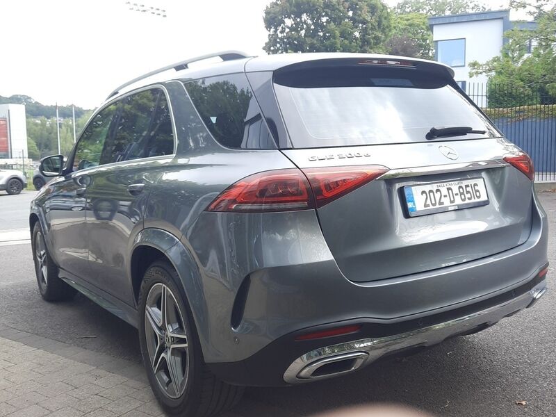 More views of Mercedes-Benz GLE
