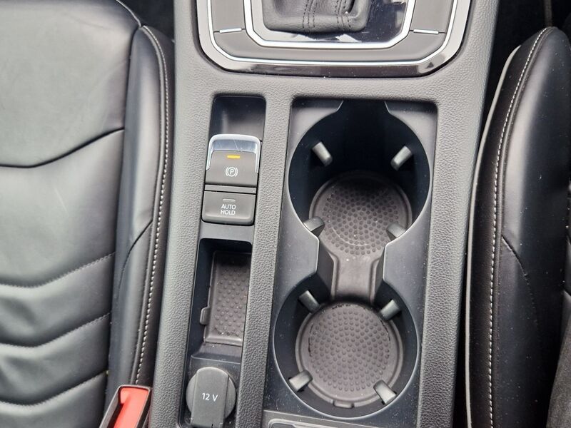 More views of Volkswagen Arteon