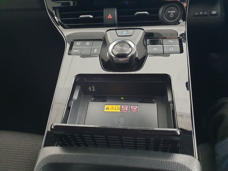 More views of Toyota BZ4X 
