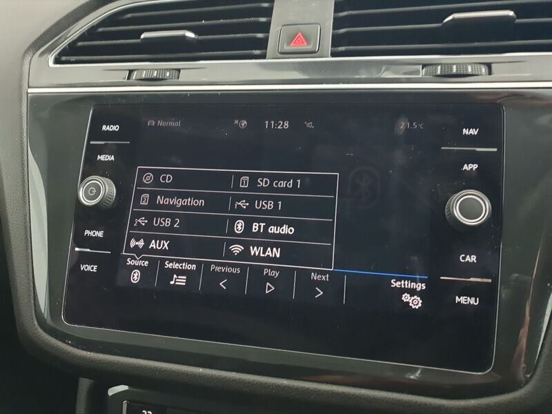 More views of Volkswagen Tiguan