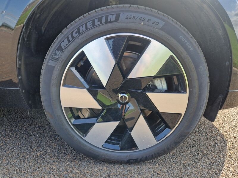 More views of Volvo XC60