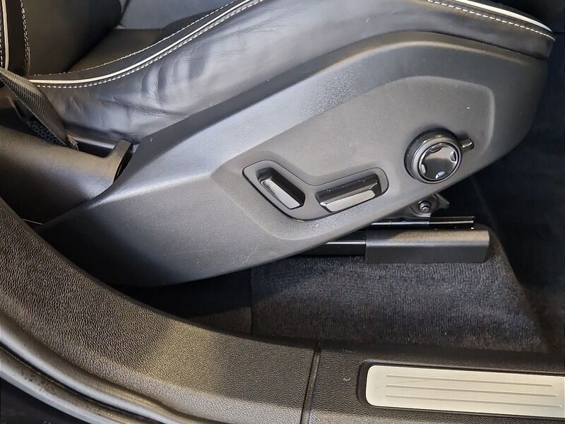 More views of Volvo XC60