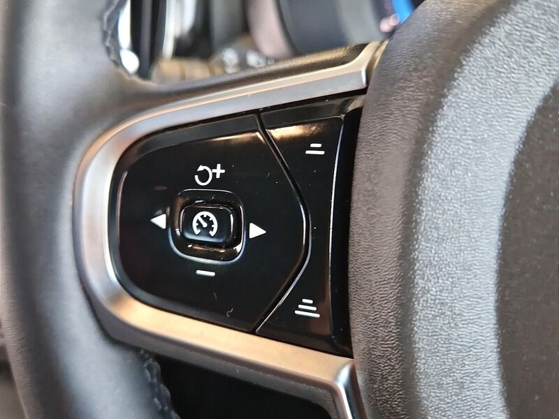 More views of Volvo XC60