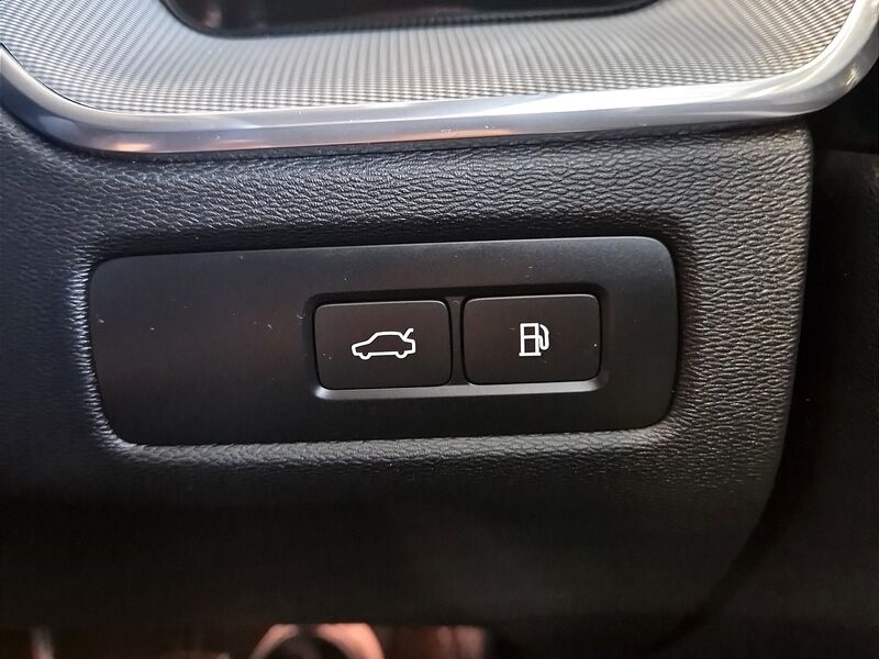 More views of Volvo XC60