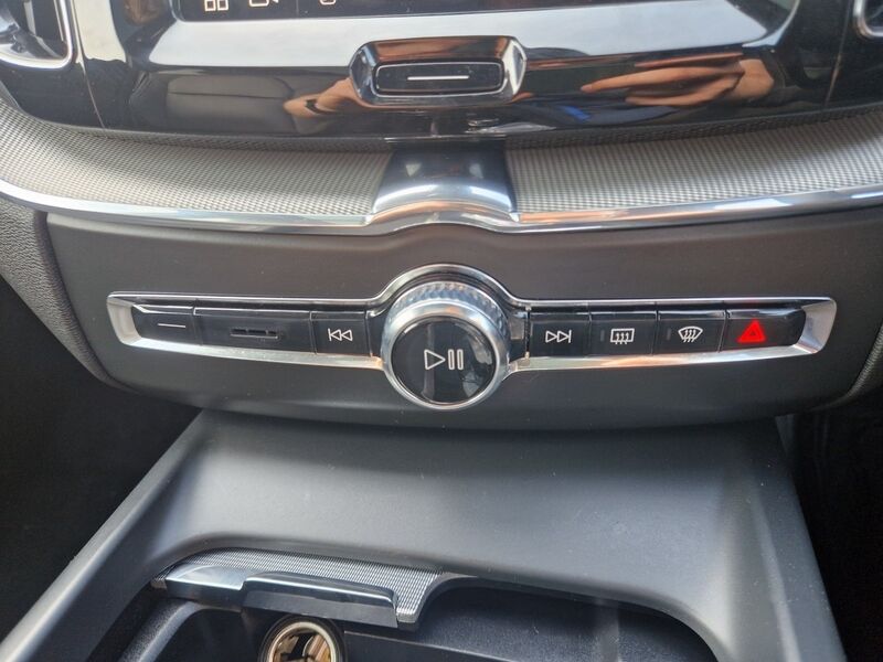More views of Volvo XC60