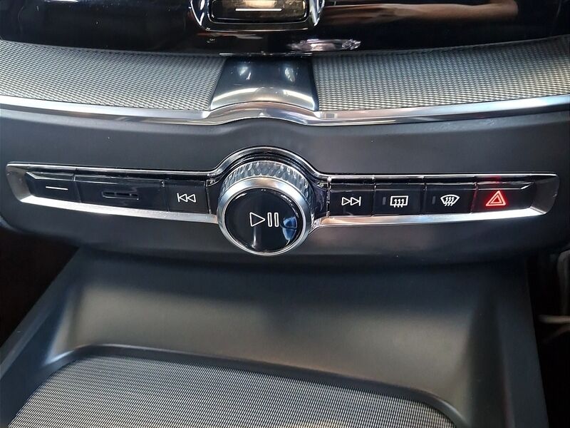 More views of Volvo XC60