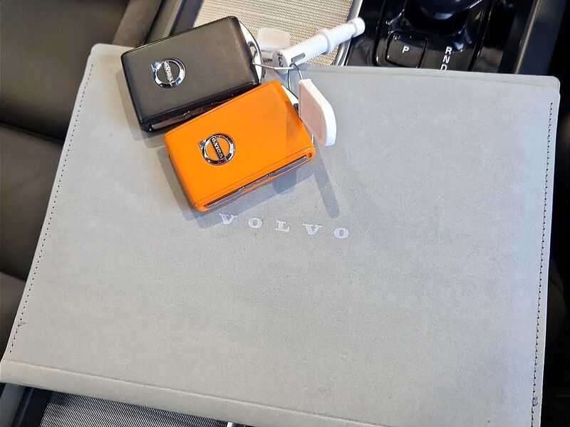 More views of Volvo XC60