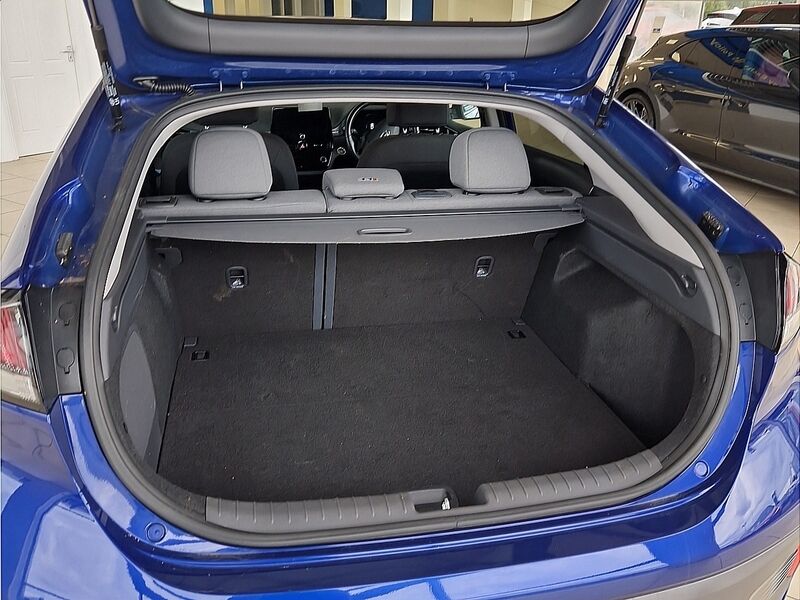 More views of Hyundai Ioniq