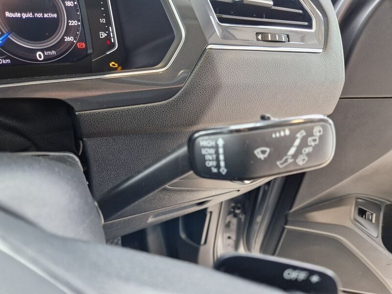 More views of Volkswagen Tiguan