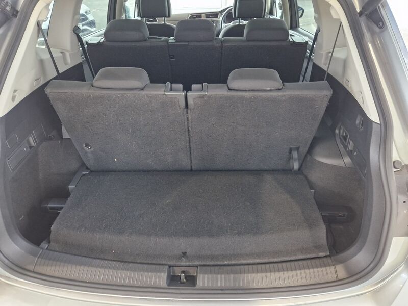 More views of Volkswagen Tiguan