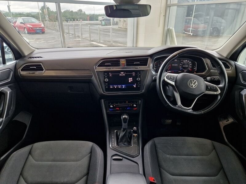 More views of Volkswagen Tiguan