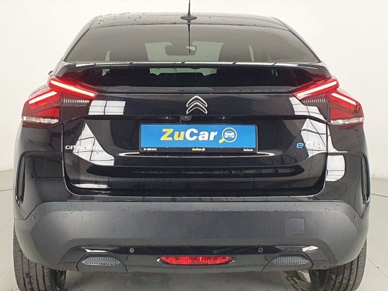 More views of Citroen E-C4