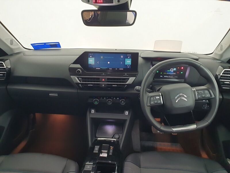More views of Citroen E-C4