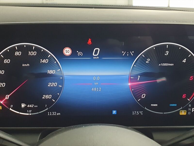 More views of Mercedes-Benz GLC
