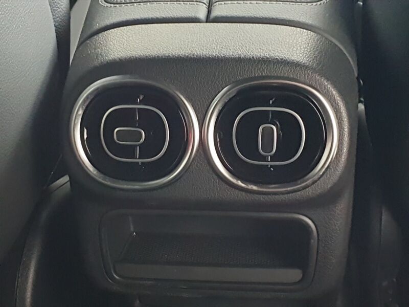 More views of Mercedes-Benz GLC