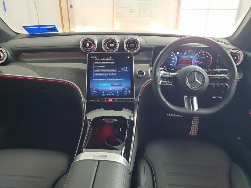 More views of Mercedes-Benz GLC