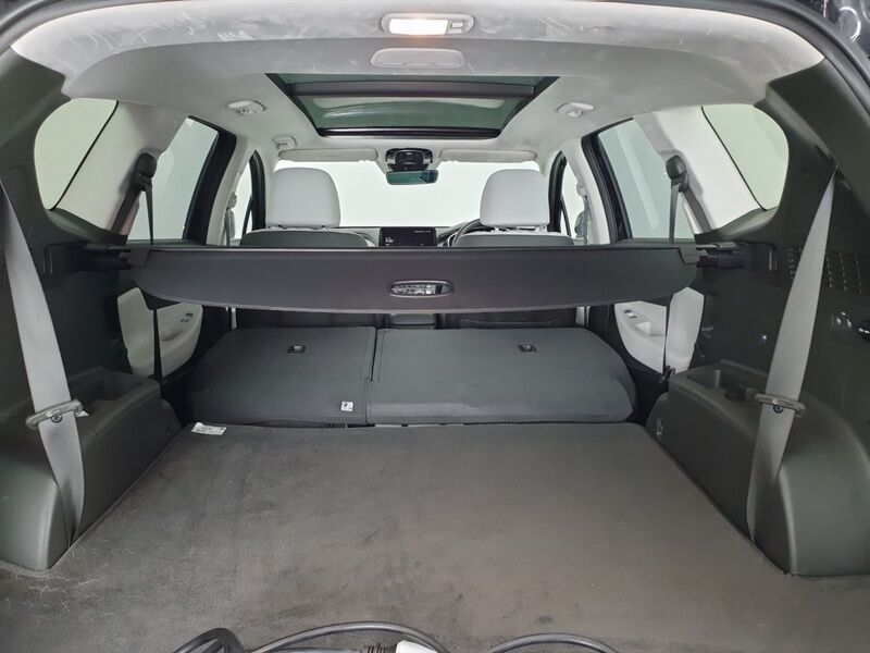 More views of Hyundai Santa Fe
