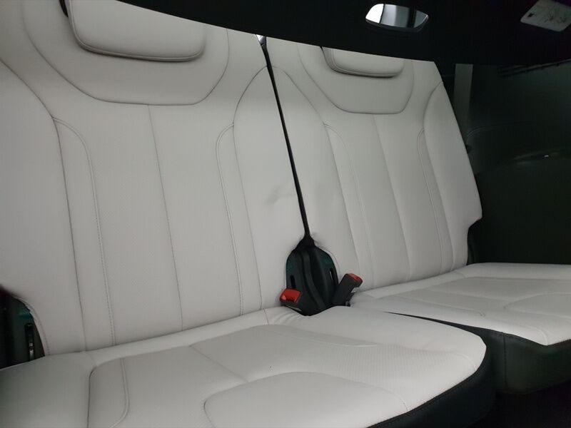 More views of Hyundai Santa Fe
