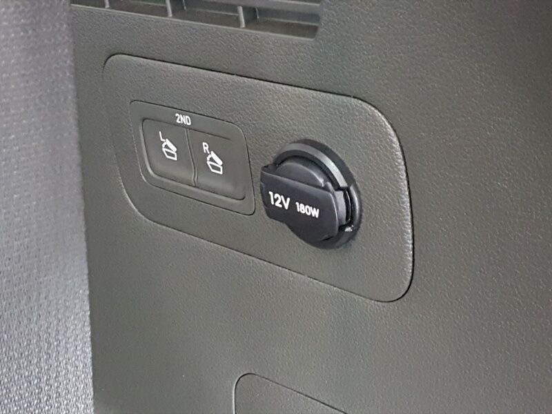 More views of Hyundai Santa Fe