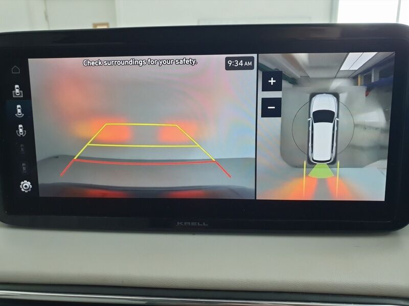More views of Hyundai Santa Fe