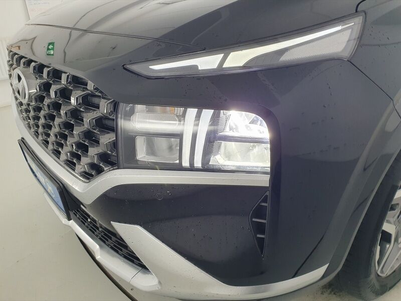 More views of Hyundai Santa Fe