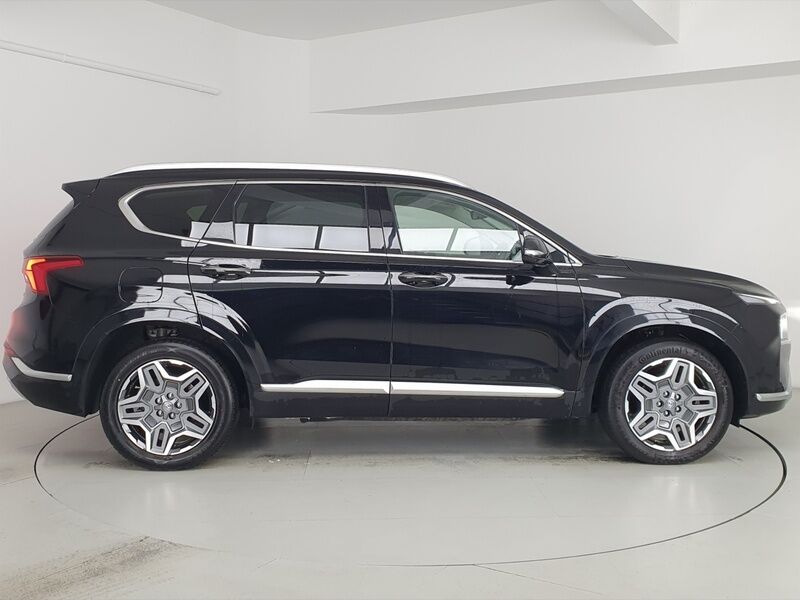 More views of Hyundai Santa Fe