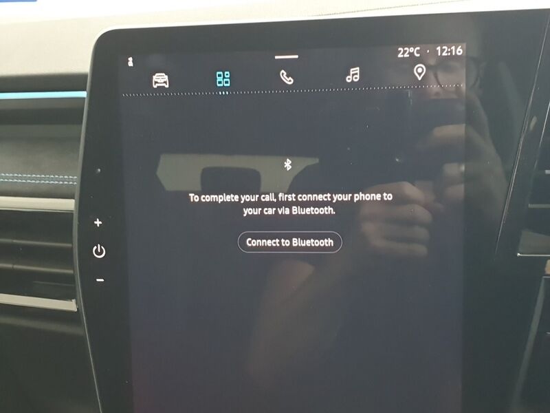 More views of Renault Austral