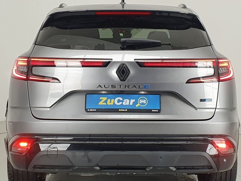 More views of Renault Austral