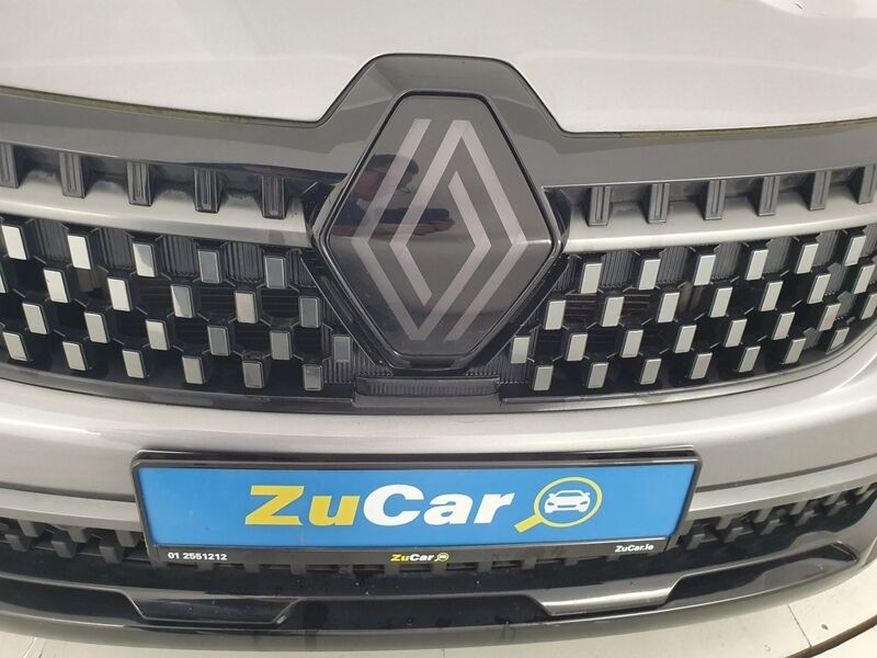 More views of Renault Austral