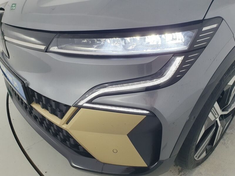 More views of Renault Megane E-Tech