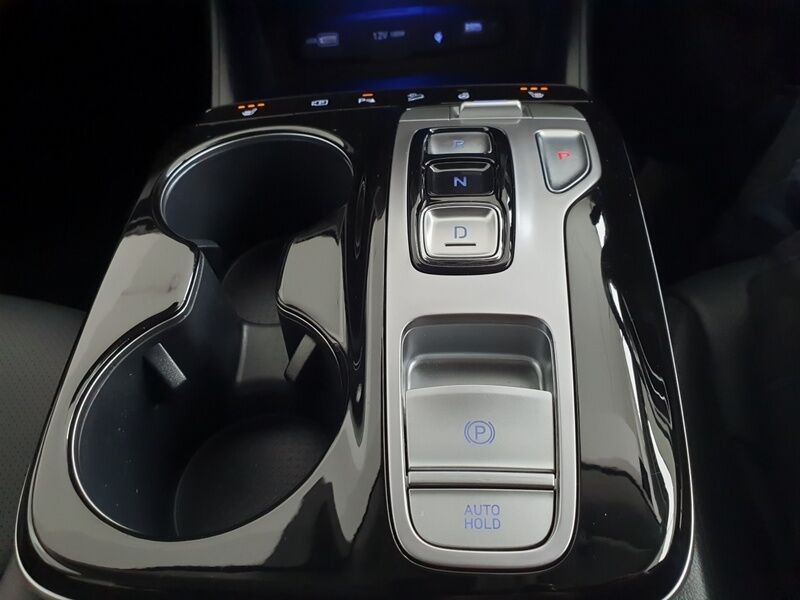 More views of Hyundai Tucson