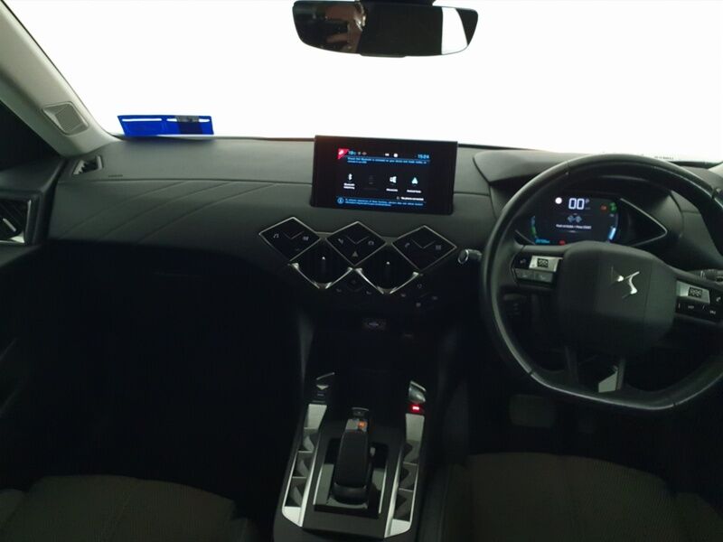 More views of DS Automobiles DS 3 Crossback