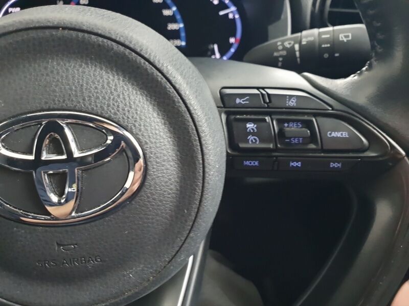More views of Toyota Yaris Cross