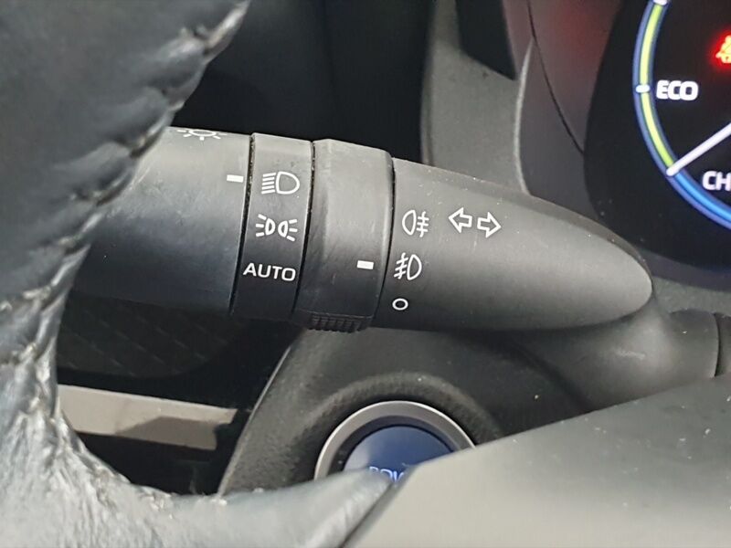More views of Toyota Yaris Cross