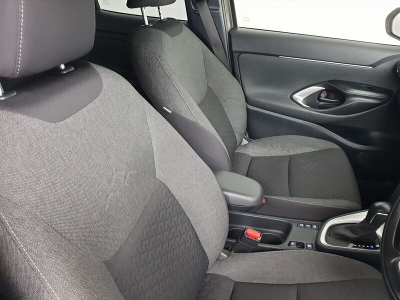 More views of Toyota Yaris Cross