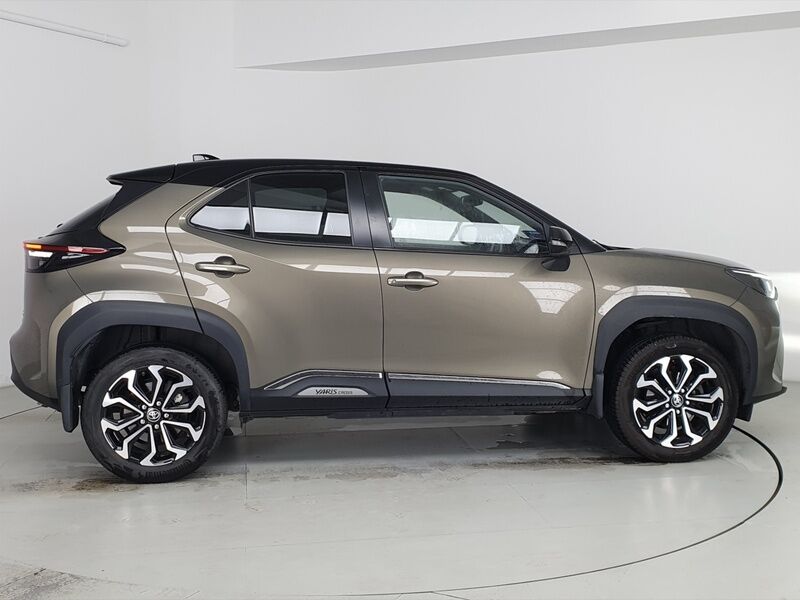 More views of Toyota Yaris Cross