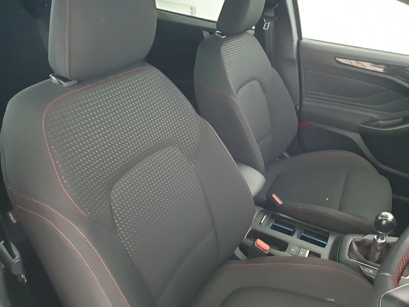 More views of Ford Focus