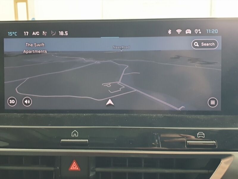 More views of Citroen E-C4 X 