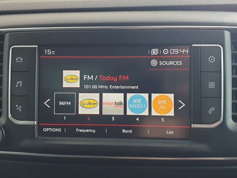 More views of Citroen C4