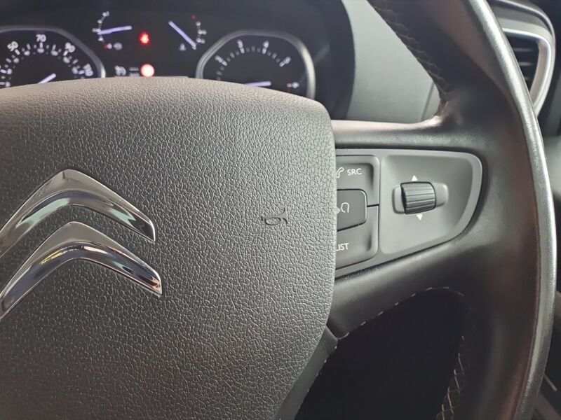 More views of Citroen C4