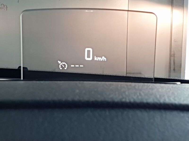More views of Citroen C4