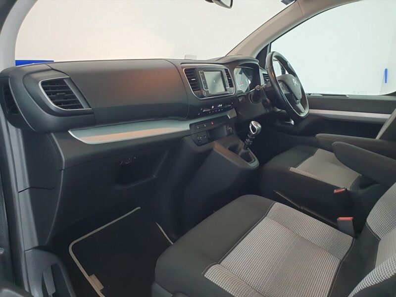 More views of Citroen C4
