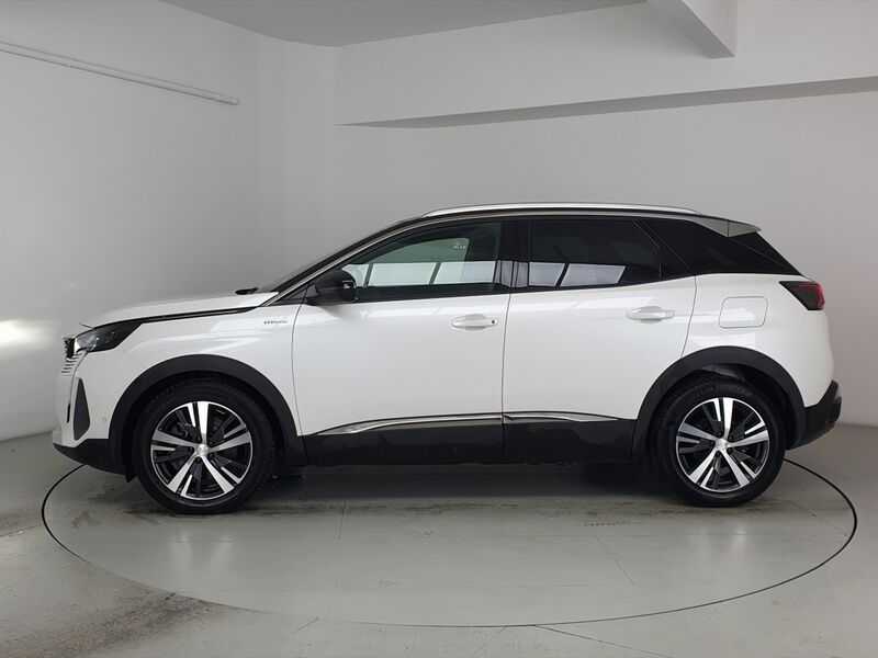 More views of Peugeot 3008